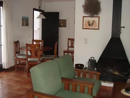 מלון Windrose Bungalows